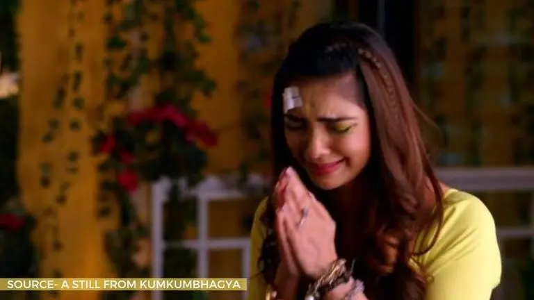 'Kumkum Bhagya' written update for October 12, 2020: Rhea apologises for everything Kumkum Bhagya written update