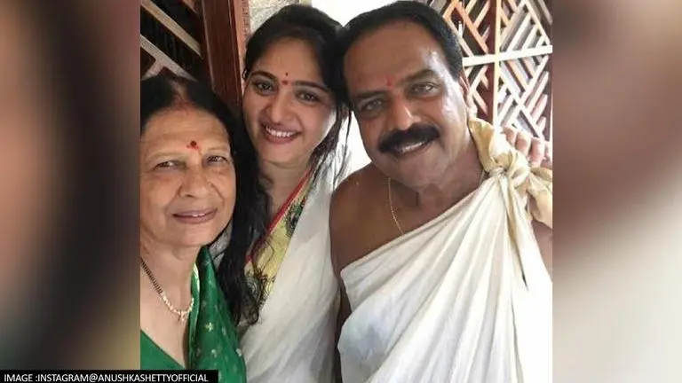 Anushka Shetty wishes her father on his birthday; 'I'll always be your little girl' Anushka Shetty