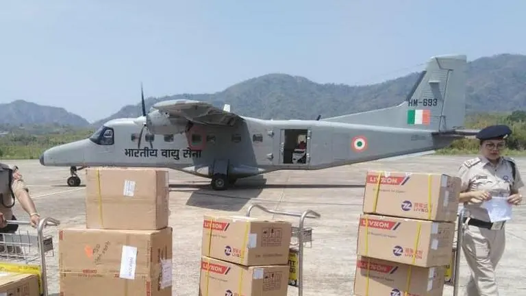 IAF airlifts huge consignment of medical supplies from Delhi to Jammu