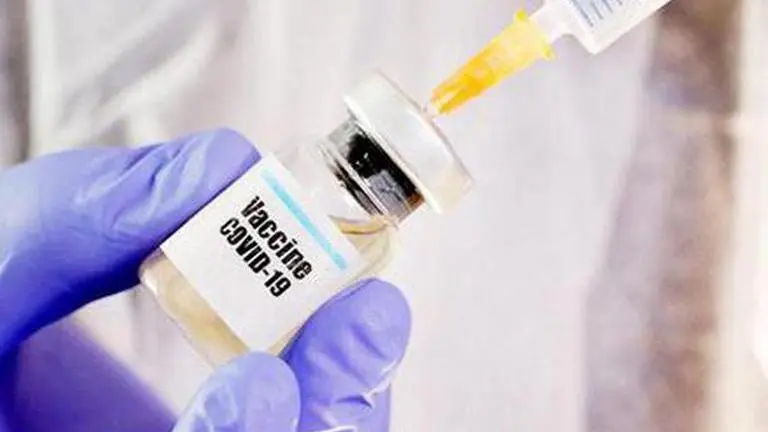 With 'puja' and flowers, vaccination drive begins in MP