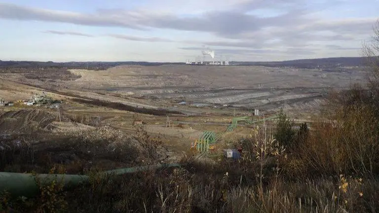 Poland coal mines closed over miner virus cases