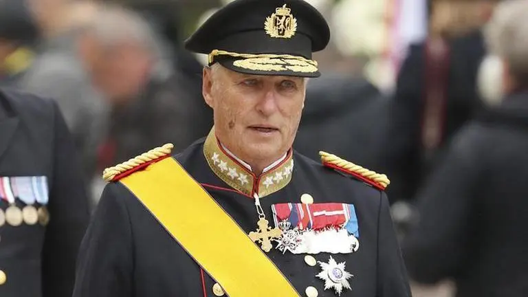 Norway's aging king discharged after heart surgery Norway's aging king discharged after heart surgery