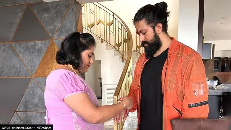 Raksha Bandhan 2022: 'KGF' star Yash shares pics with sister Nandini with a heartfelt note Raksha Bandhan 2022
