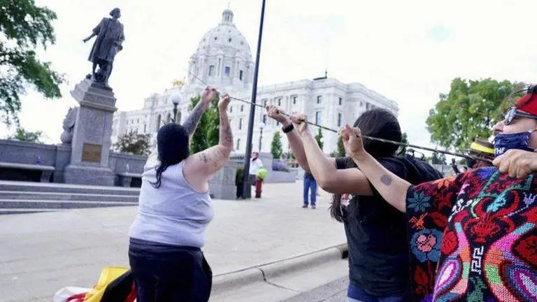 Columbus statue torn down at Minn. State Capitol