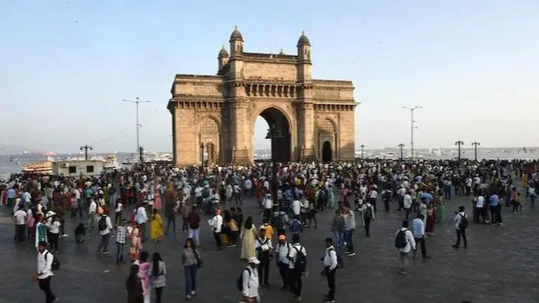 Call about presence of three Pakistani terrorist in Mumbai turns out to be hoax, police tracing caller