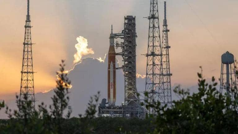 NASA calls off Artemis I moon rocket launch for 2nd time; Here's what ...