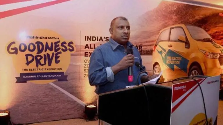 Lanka police questions De Silva over 2011 World Cup final fixing allegation Lanka