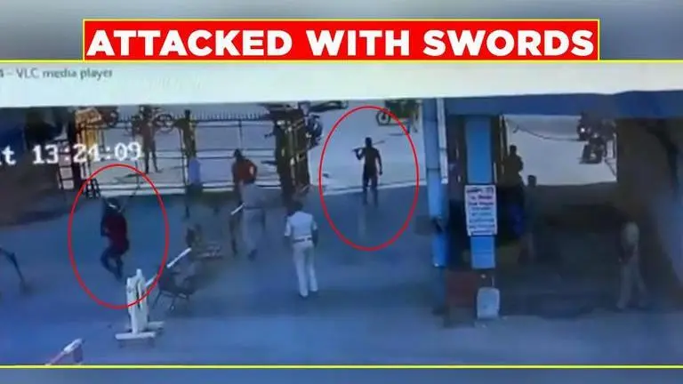 Gujarat: Assailants attack guards with swords and sticks at Kandla SEZ Gujarat