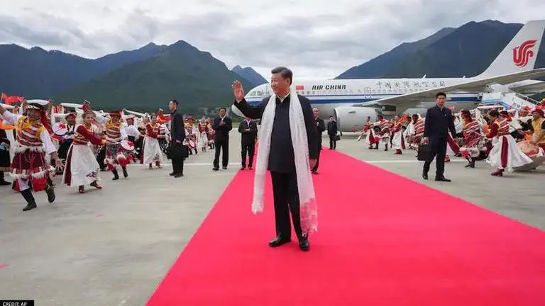China's Xi Jinping gets 'NorthKoreanesque' welcome on visit to Tibet; choreography evident Xi Jinping