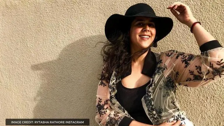 'Badho Bahu' Rytasha Rathore shows how to style black sports bra; watch video Rytasha Rathore