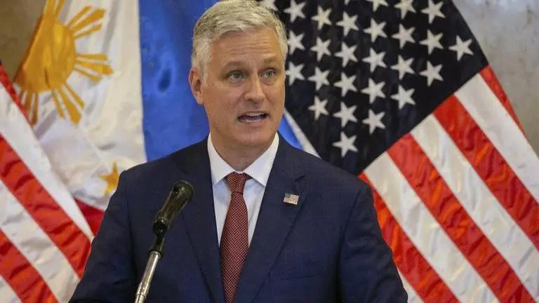 US provides missiles, renews pledge to defend Philippines US provides missiles, renews pledge to defend Philippines