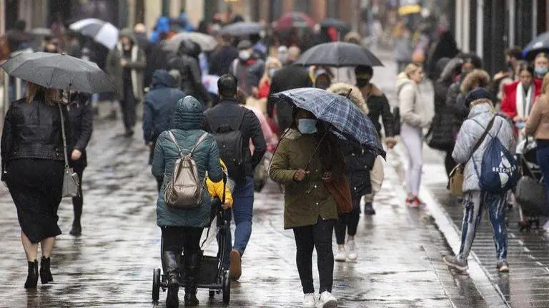 UK under pressure amid warning hospital cases may triple UK under pressure amid warning hospital cases may triple