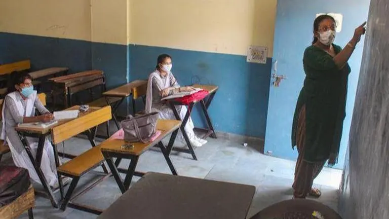 Teachers and students to get Diwali vacation: Maharashtra minister