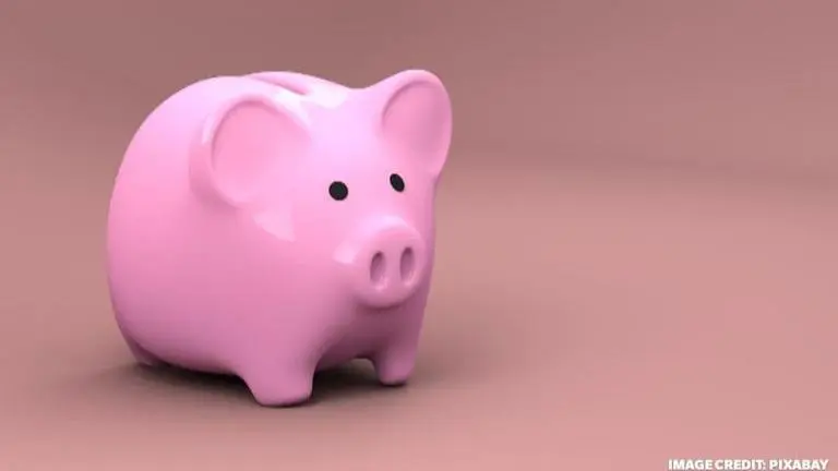 Good News: 11-year-old girl donates her piggy bank to help the needy amid COVID-19 crisis Rishikesh's 11-year-old girl donates her piggy bank to fight COVID-19