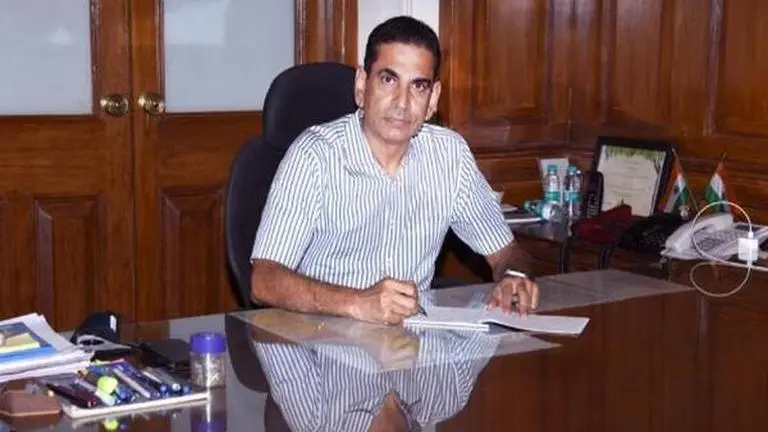 Mumbai: Iqbal Singh Chahal takes charge as new BMC Commissioner as city battles COVID-19 Mumbai