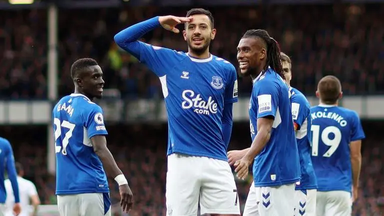 Everton ends 3-game skid with 3-0 win over Crystal Palace Everton