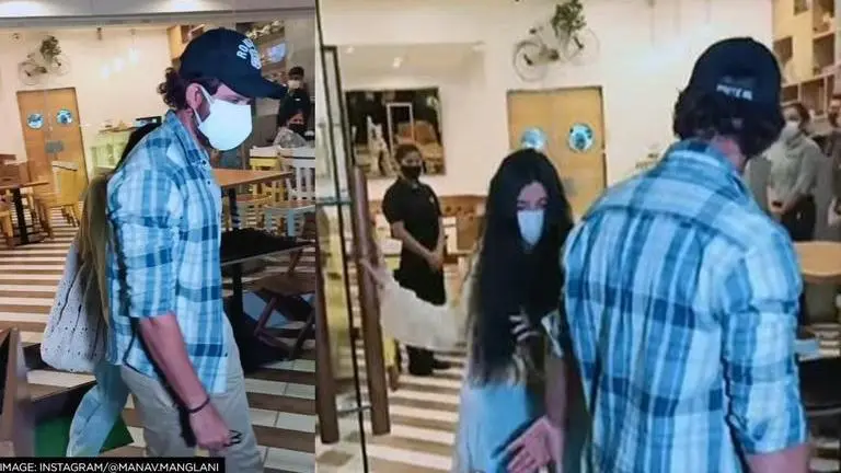 Hrithik Roshan, saba azad