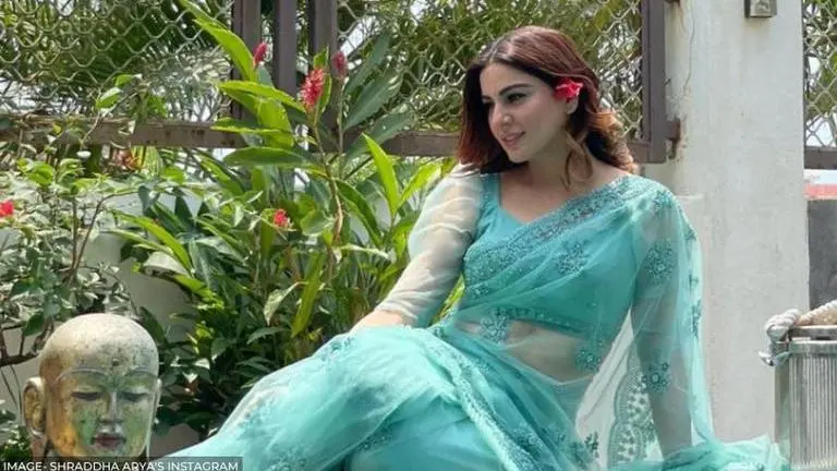 Kundali Bhagya star Shraddha Arya's 'sheer love' for Neha Kakkar's 'Khad Tennu Main Dassa' Kundali Bhagya