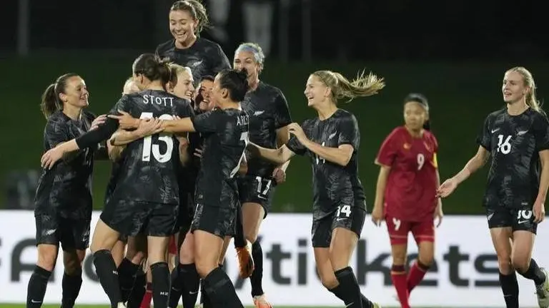 Sponsor offers 20,000 free tickets to Women’s World Cup as New Zealand sales lag Sponsor offers 20,000 free tickets to Women’s World Cup as New Zealand sales lag