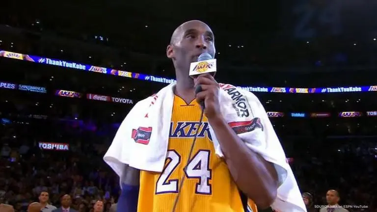 Kobe Bryant towel from Lakers legend's final NBA game auctioned for more than $30,000 Kobe bryant