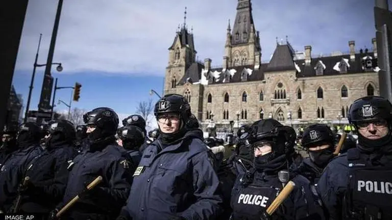 Canada: Ottawa Police launches probe post bomb threat near Parliament, no explosives found Canada