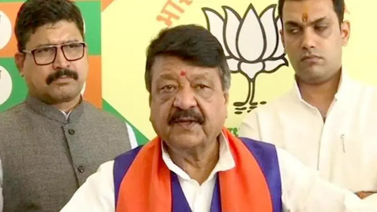 If Mamata doesn't implement CAB, the Centre will: Vijayvargiya Mamata Banerjee