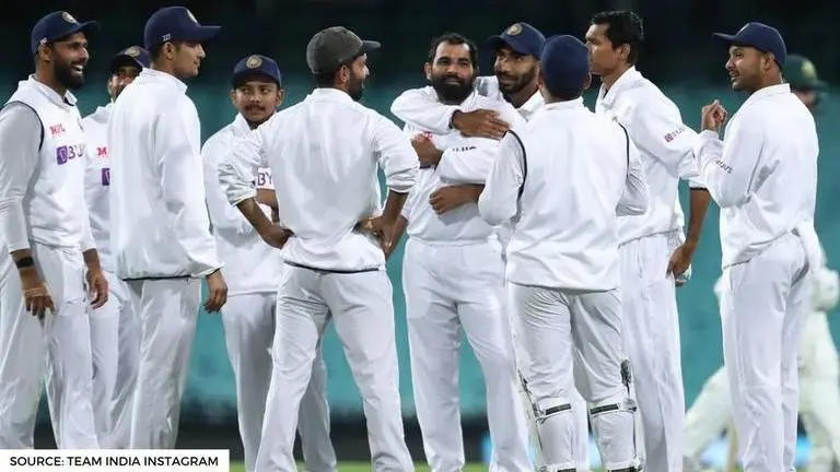 Mohammed Shami takes 2 wickets in 1 over, sends incumbent opener Marcus Harris back: WATCH Mohammed Shami