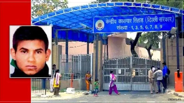 Nirbhaya: Court seeks Tihar jail authorities' reply on convict Vinay's plea for medical treatment