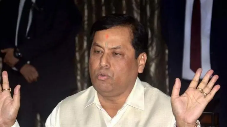 Assam CM orders high-level probe into OIL well blaze, fire on periphery put out