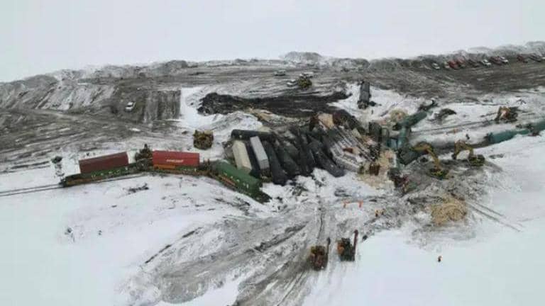 Canadian Pacific begin cleanup after freight train derailment, fire in ...