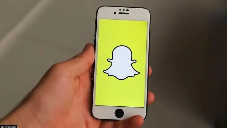 Snapchat rolls out new 3D Bitmoji feature for better Digital Avatars with over 1K poses Snapchat