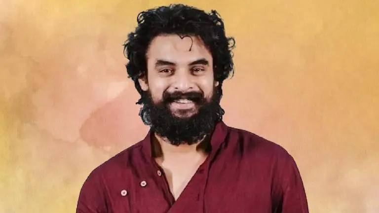 Tovino Thomas