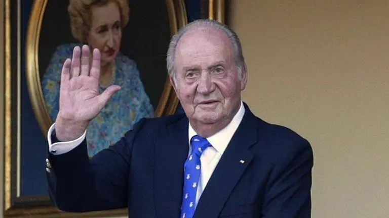 Spanish court takes over new investigation of ex-king Spanish court takes over new investigation of ex-king