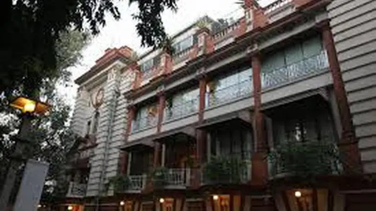 Constitution preamble on hotel door; Twitterati sees CAA link CAA