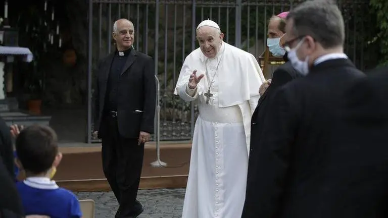 Pope presides over virus prayer in hint normalcy returning