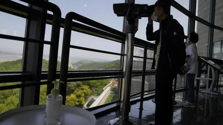 N. Korea reports 6 deaths after admitting COVID-19 outbreak Image: AP