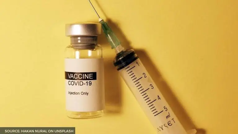 Pfizer vaccine vs Moderna vaccine: Side-effects, efficacy rate and more pfizer vaccine vs moderna vaccine