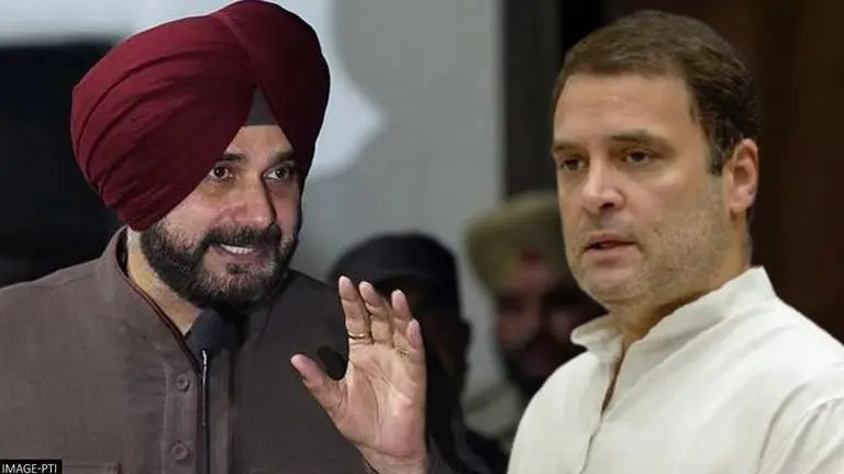 Navjot Singh Sidhu set to continue as Punjab Congress chief after meeting Rahul Gandhi Navjot Singh Sidhu