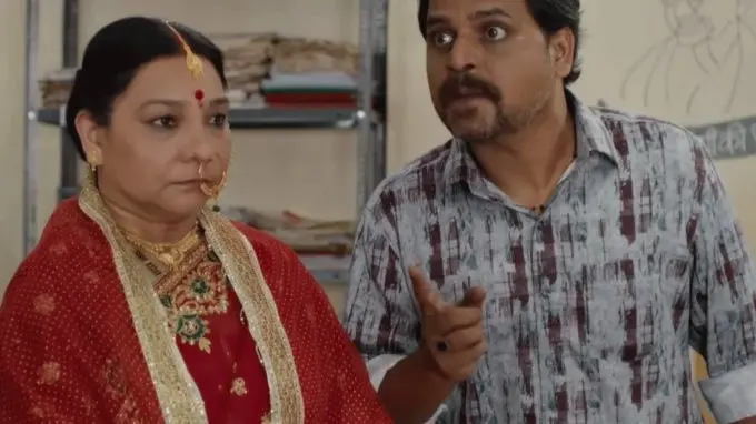 Panchayat Actor Durgesh Kumar, Man Behind Viral 'Binod Meme', Talks About His Method Acting In Show A still from Panchayat