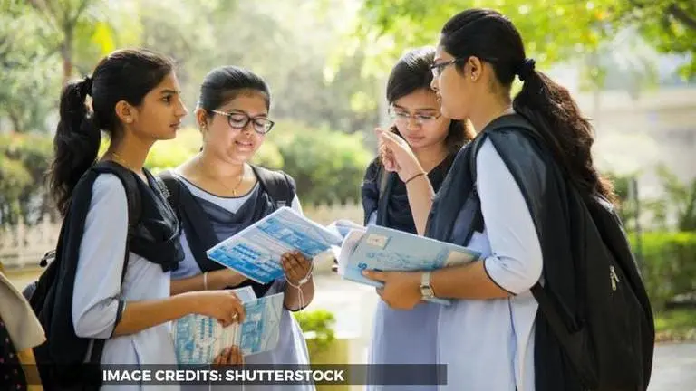 CBSE class 12 exam postponed, situation to be reviewed on June 1, 2021 cbse class 12