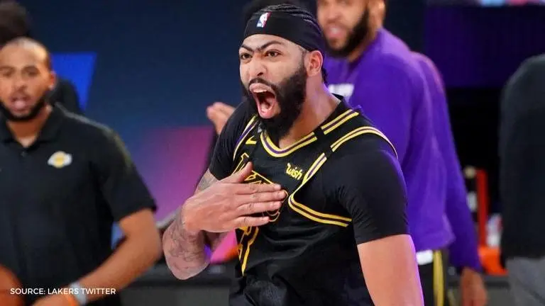 Anthony Davis yells 'KOBE' while hitting incredible buzzer-beater in Game 2 win vs Nuggets anthony davis