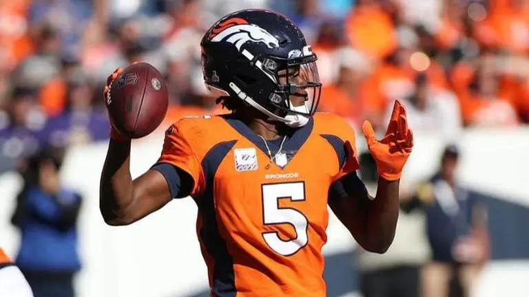 What happened to Teddy Bridgewater? Broncos QB exits with an injury in game vs LA Chargers Teddy Bridgewater injury