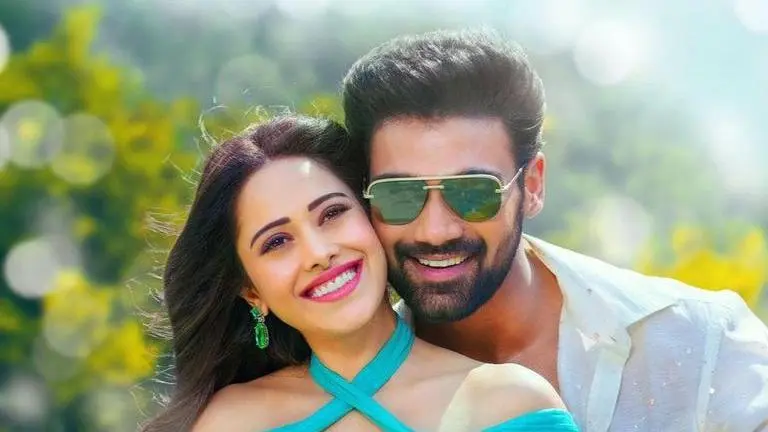 Nushrrat Bharuccha grooves with Bellamkonda Sreenivas in Chatrapathi song Window Taley Nushrrat Bharuccha