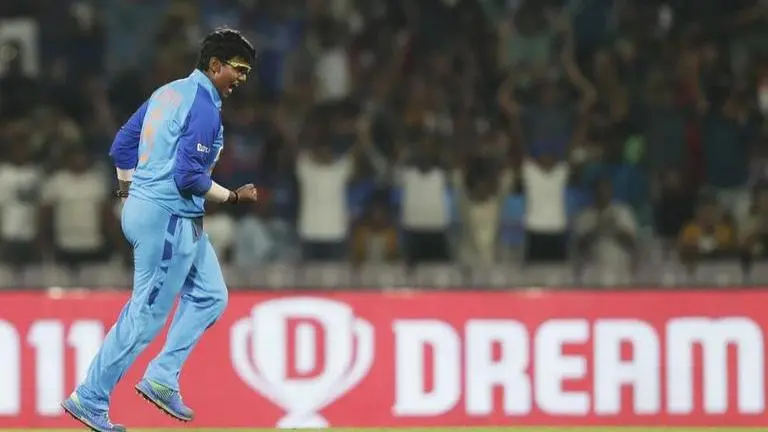 Deepti Sharma becomes 1st-ever Indian player in cricket history to achieve monumental feat Deepti Sharma