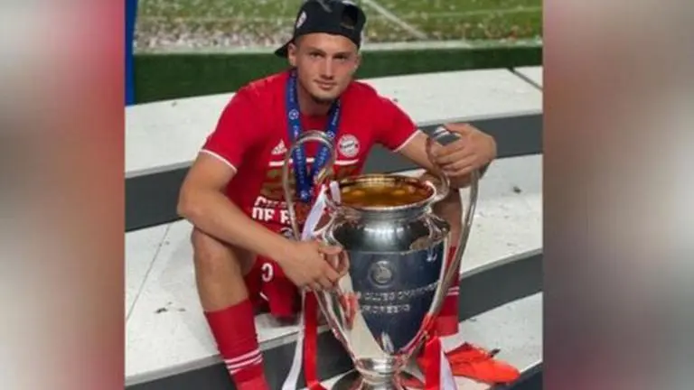 Who is Michael Cuisance? Leeds United set to sign Bayern midfield gem for €20 million Who is Michael Cuisance