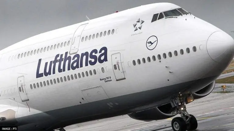 Lufthansa airlines suspends flights to Kyiv from February 21 amid Russia-Ukraine tension Lufthansa