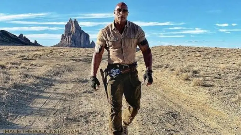 Dwayne Johnson visits Jurassic Park & Jumanji location, says 'I’m obsessed with dinosaurs' Dwayne Johnson
