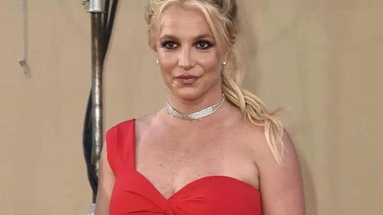 Britney Spears' conservatorship ends after 13 years; See how celebrities reacted Britney Spears