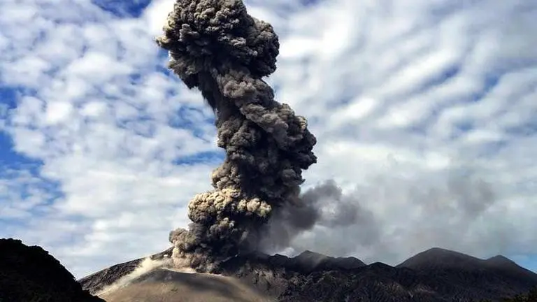Japan: Sakurajima volcano eruption triggers level 5 alert, residential evacuations Sakurajima
