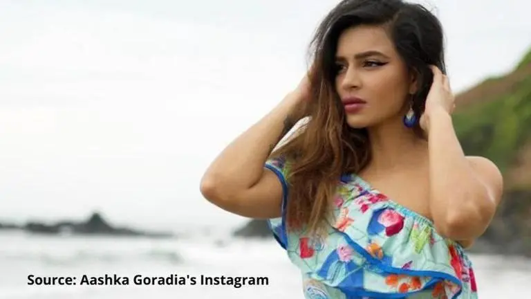 Aashka Goradia shares advice on breaking 'financial slavery'; says 'Take control' aashka goradia